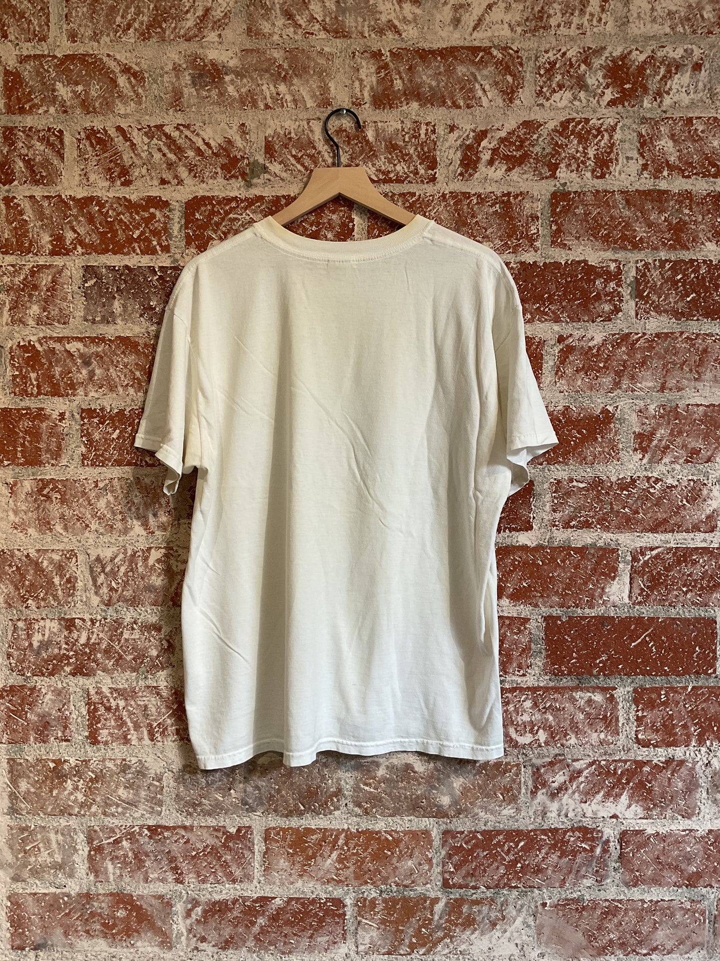 Vintage Tee: Growling and Howling, Alaska