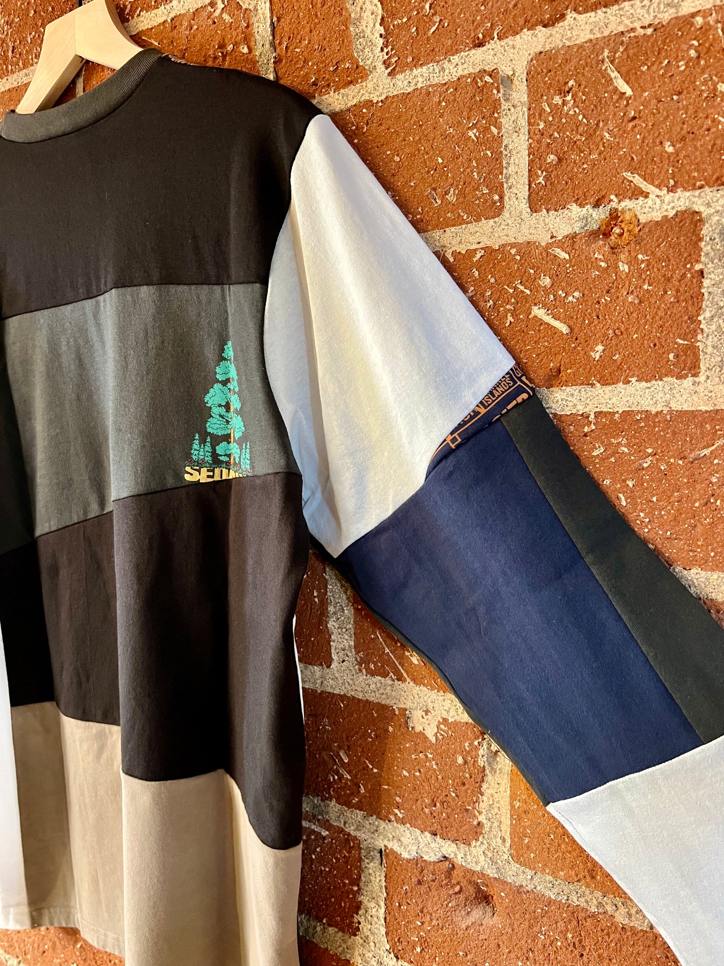 Remade Tee L: National Parks Checklist