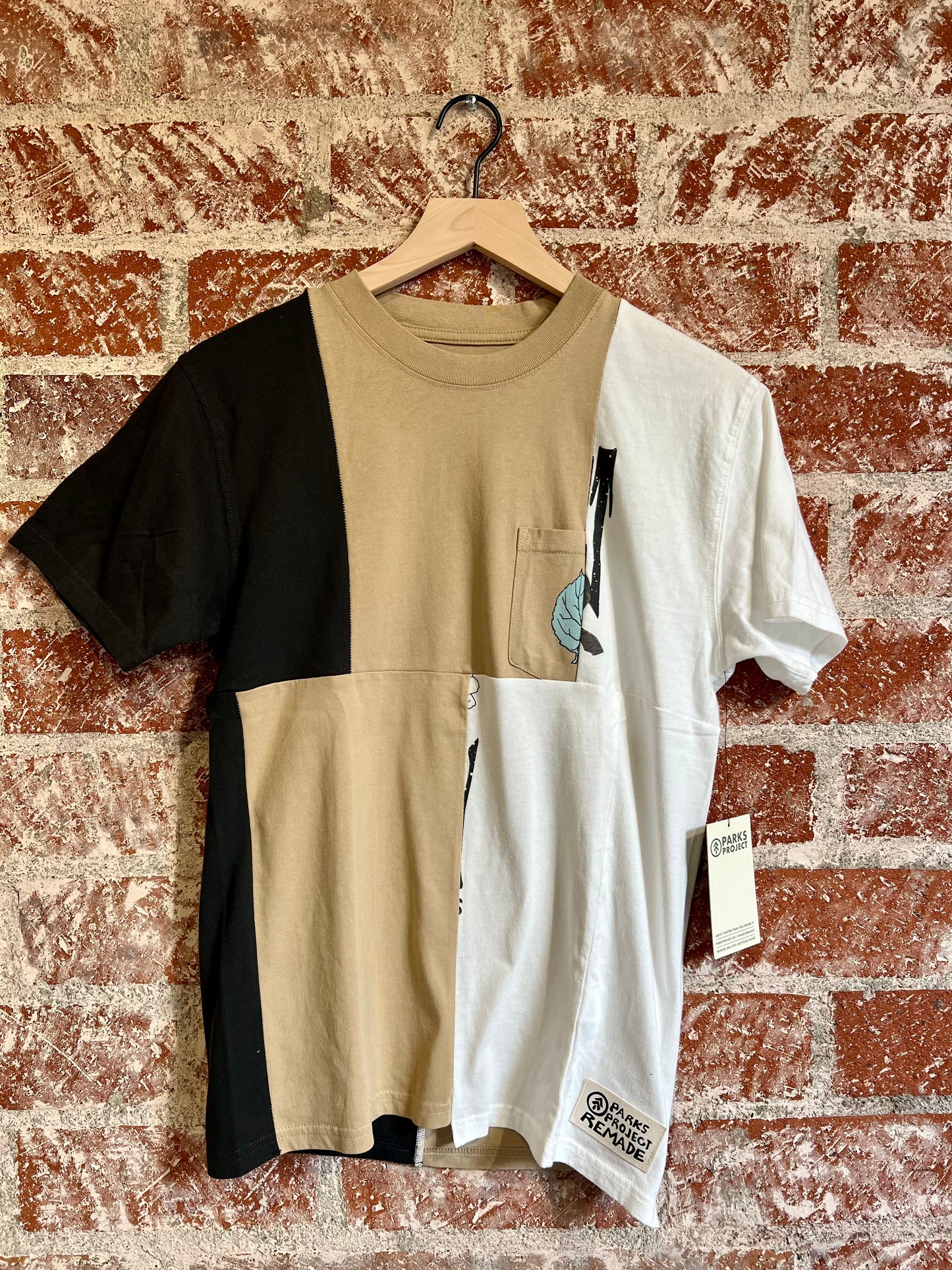 Remade Tee: Peanuts/Dark Sky Beige