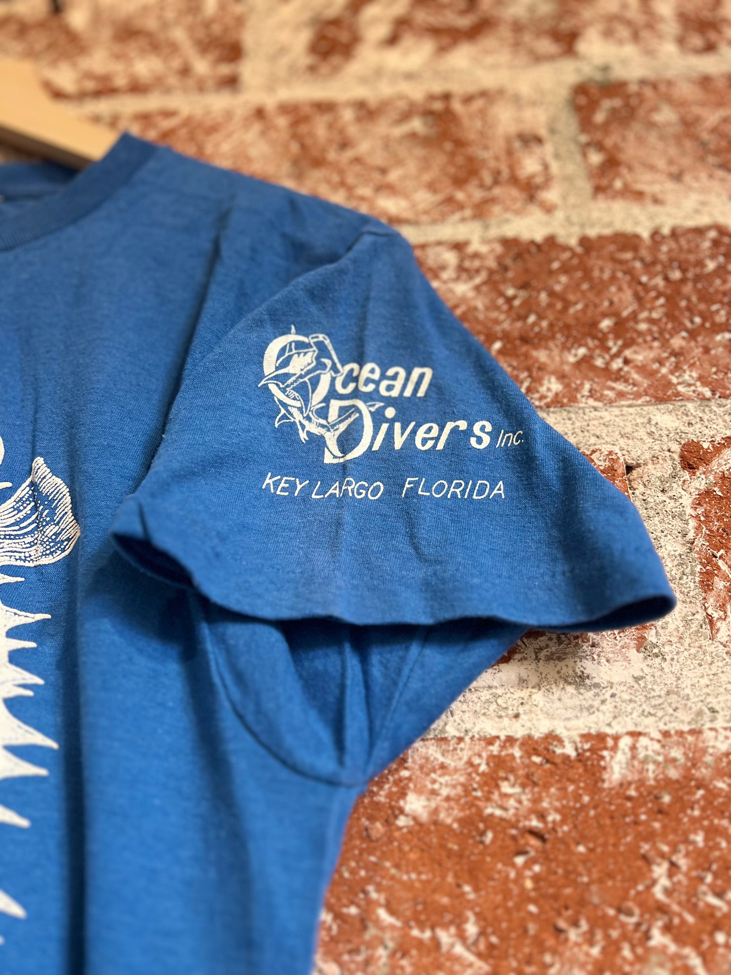 Vintage Tee: Ocean Divers Puffer