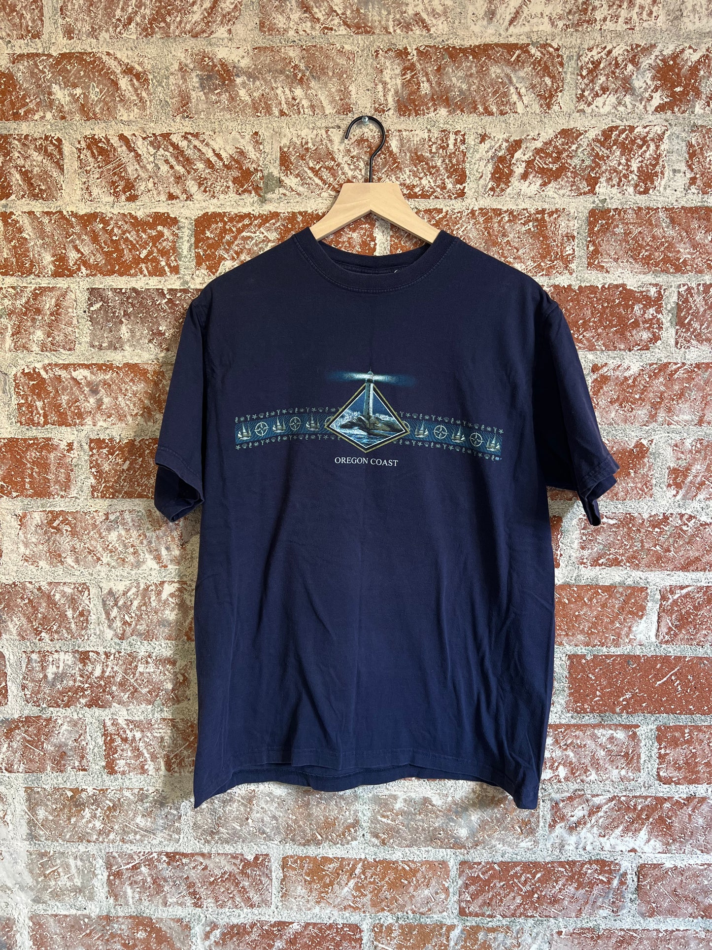 Vintage Tee: Oregon Coast Lighthouse