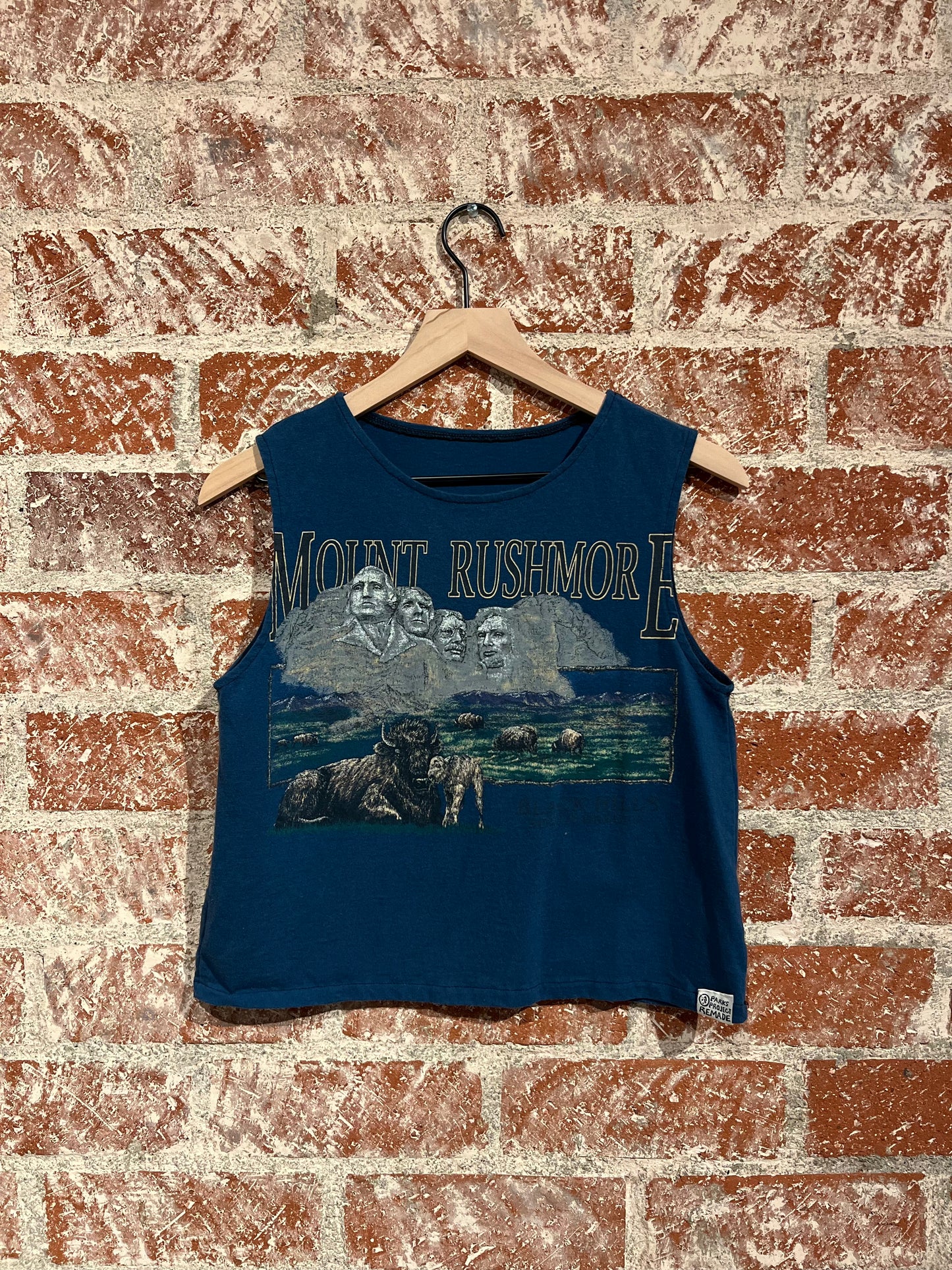 Remade Tank XS: Mount Rushmore