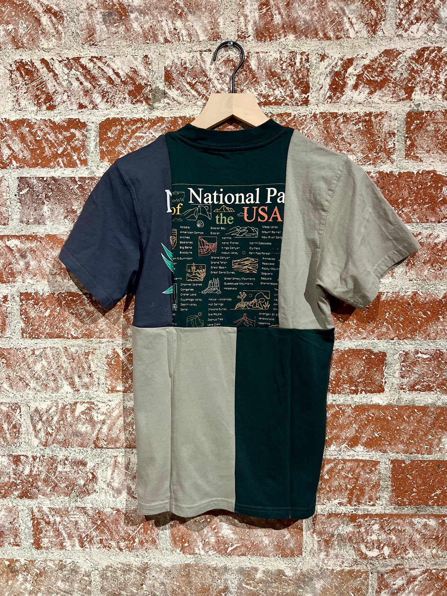 Remade Tee XXXS: USA National Parks Dark