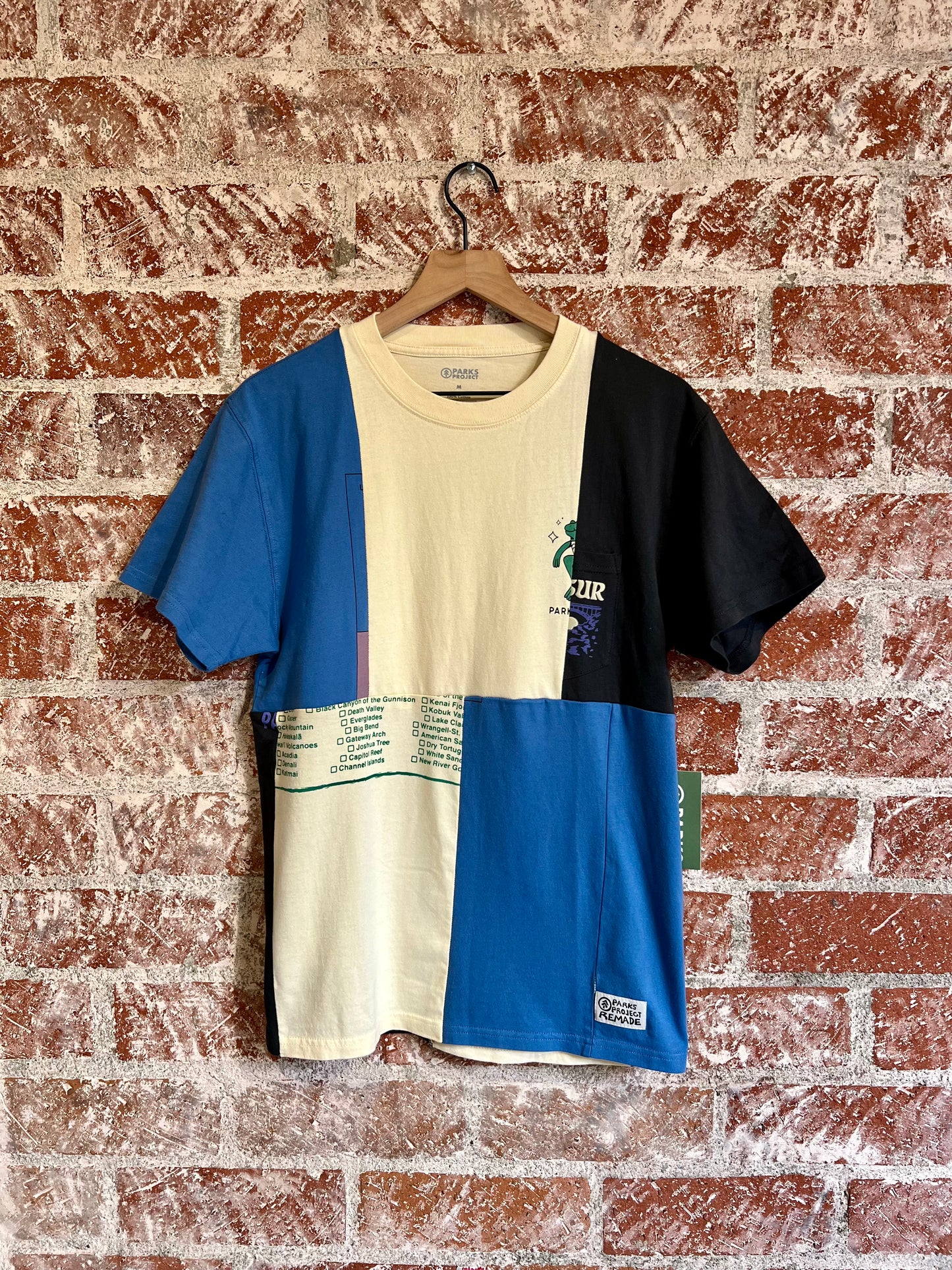 Remade Tee S: Dancin' Frogs