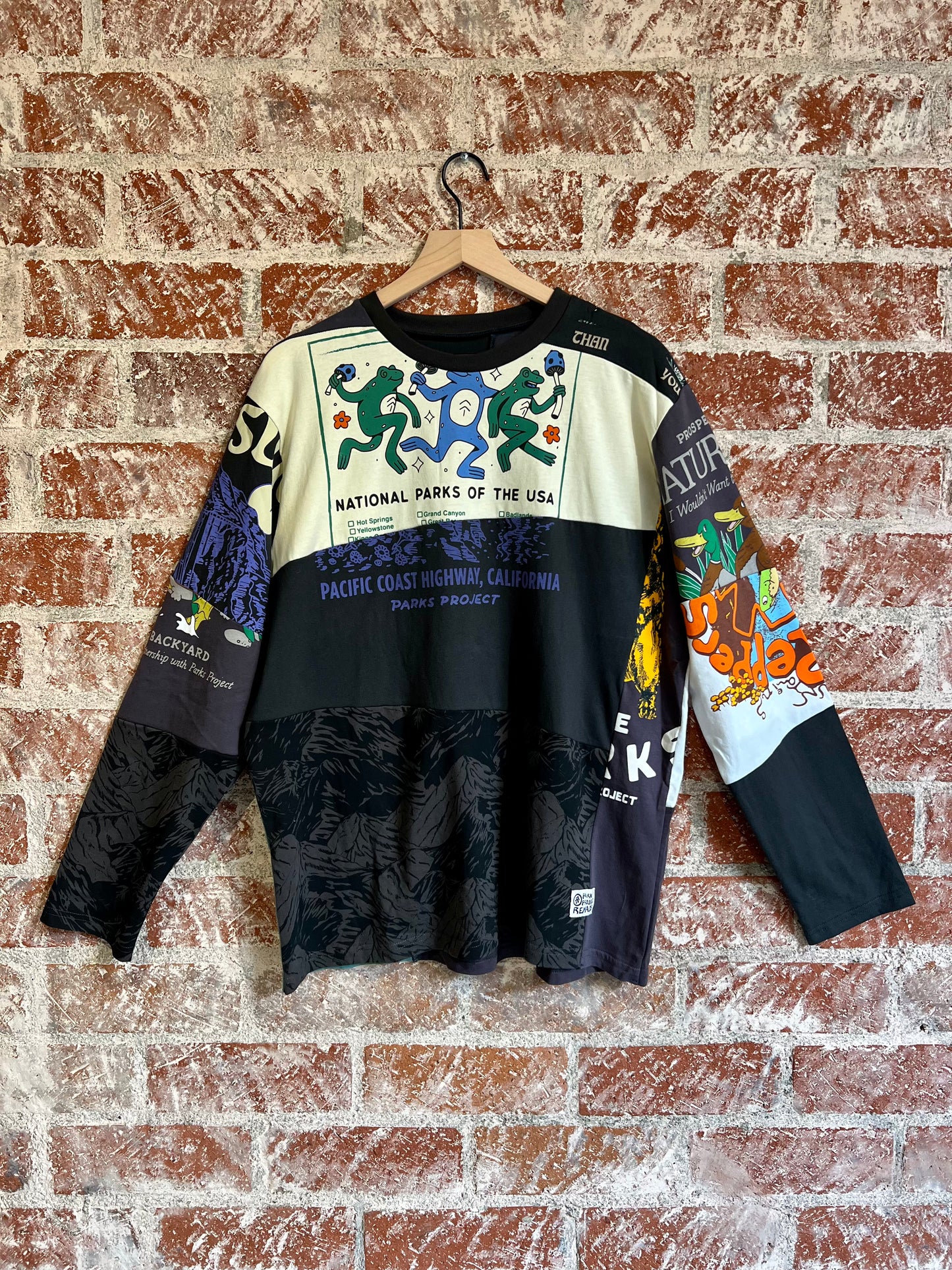 Remade Tee XL: Dancin' Frogs Splice