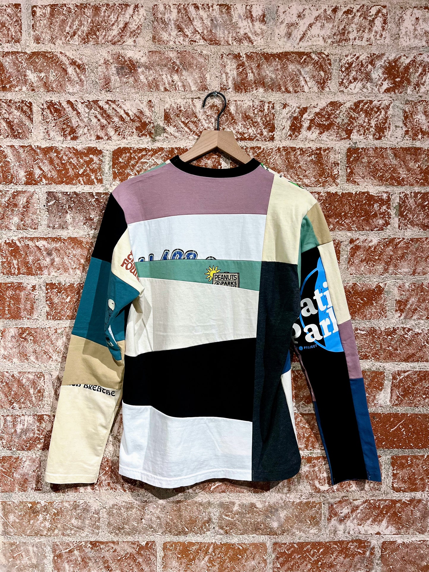 Remade Tee S: National Parks Pictographs Beige