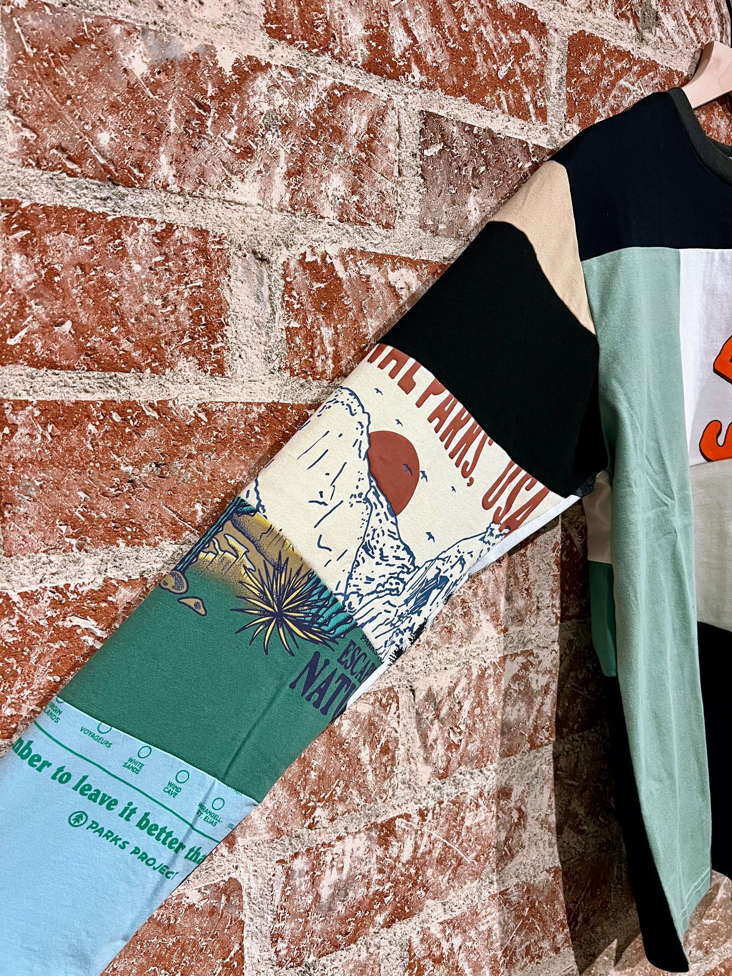 Remade Tee L: Chili Peppers Love Nature