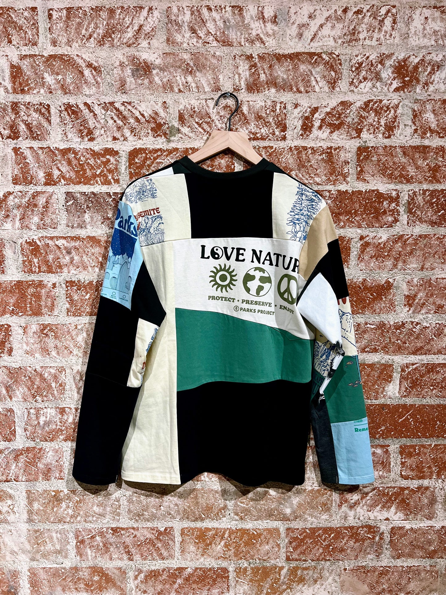 Remade Tee L: Chili Peppers Love Nature