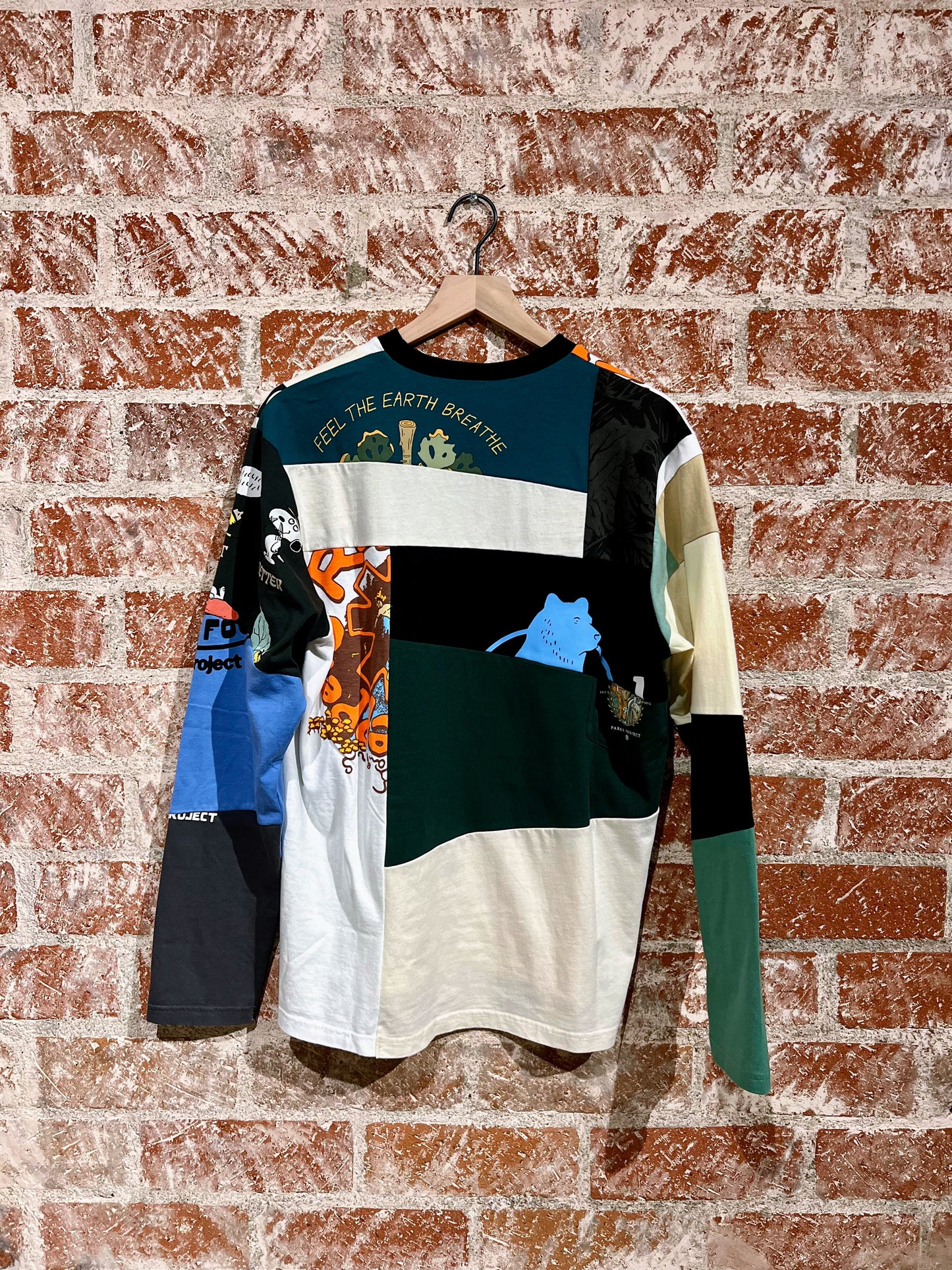 Remade Tee L: Feel the Earth Breathe