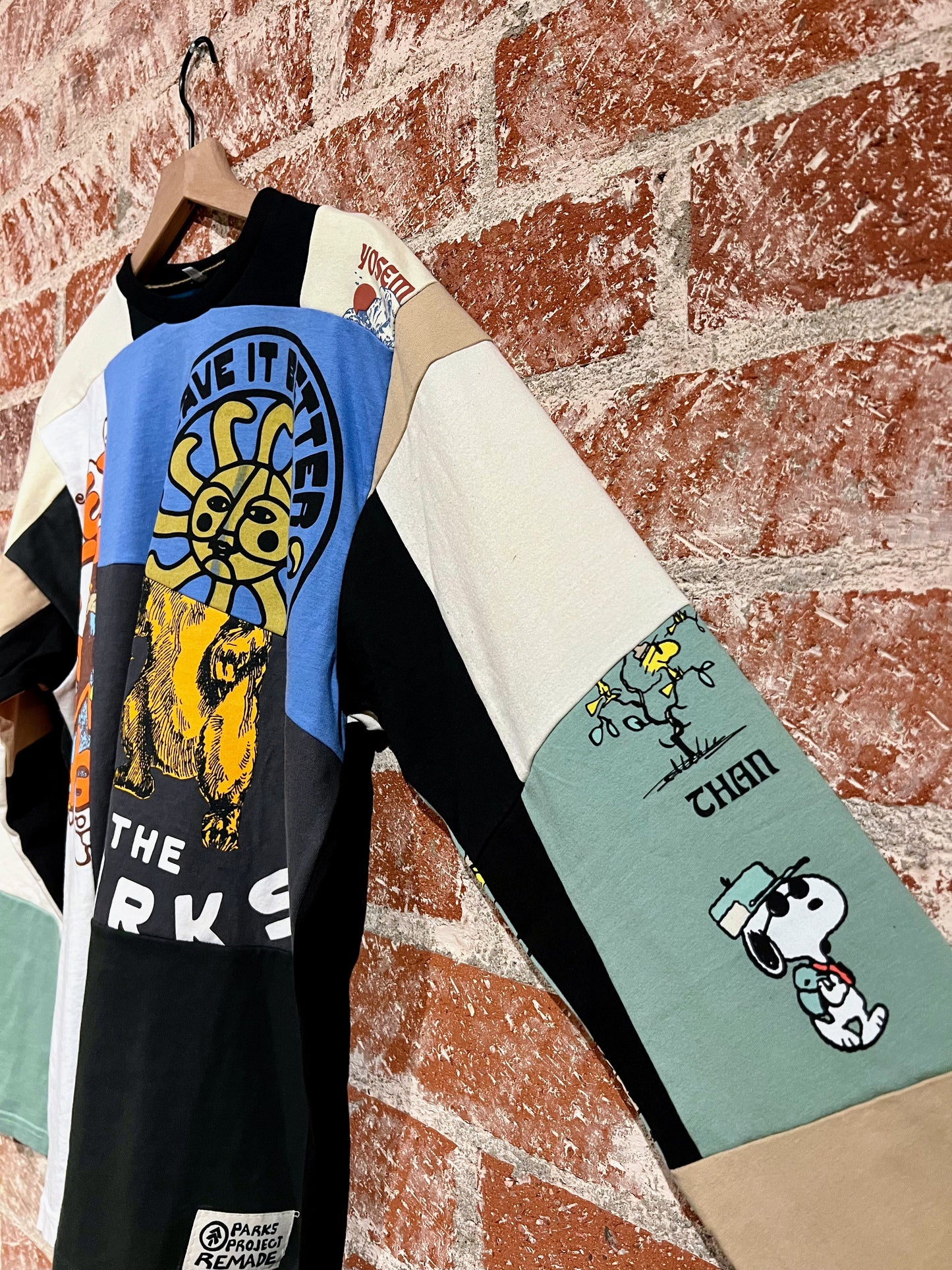 Remade Tee L: Peanuts Leave it Better