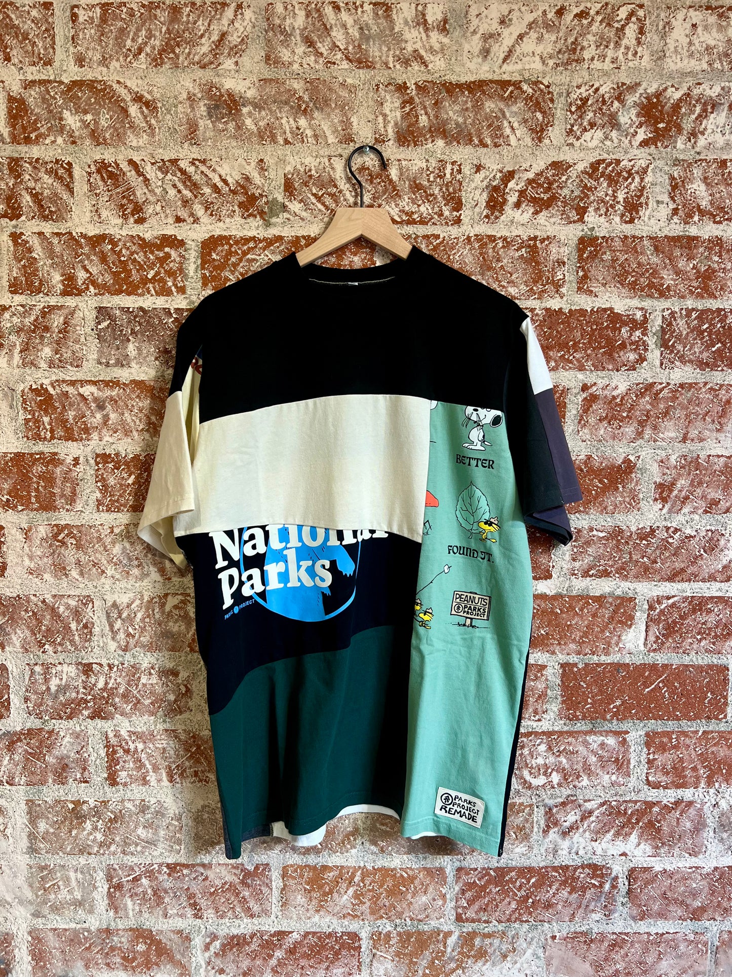 Remade Tee XL: Peanuts Parks