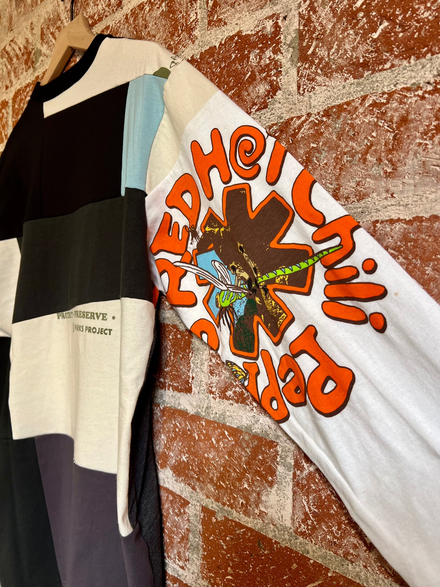 Remade Tee XL: Dr. Seuss Leave it Better