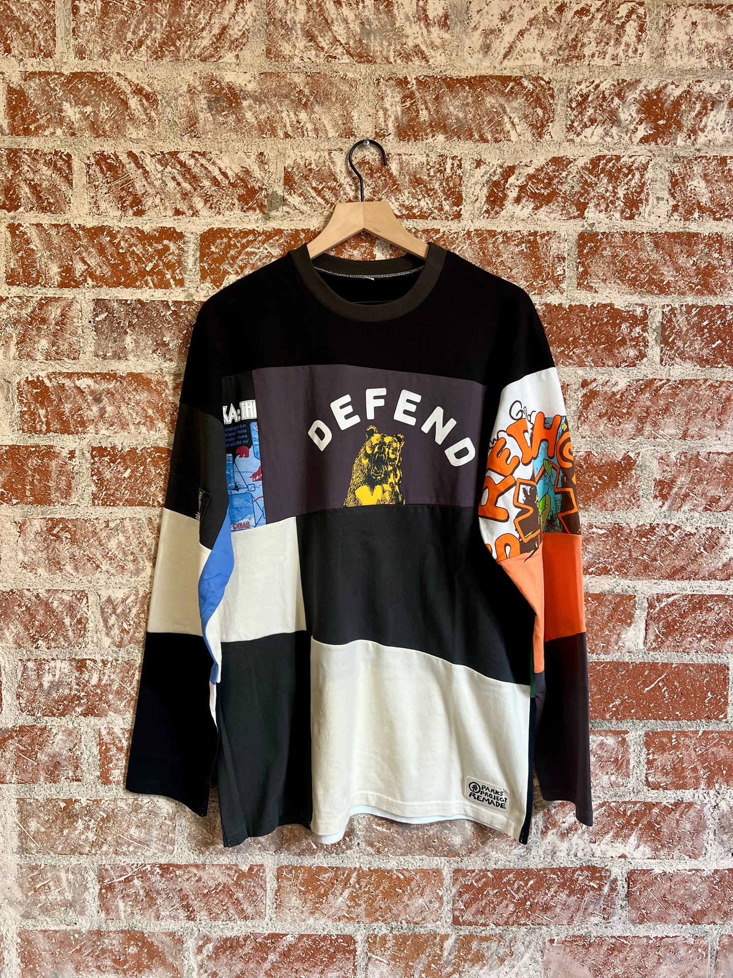 Remade Tee XL: Defend