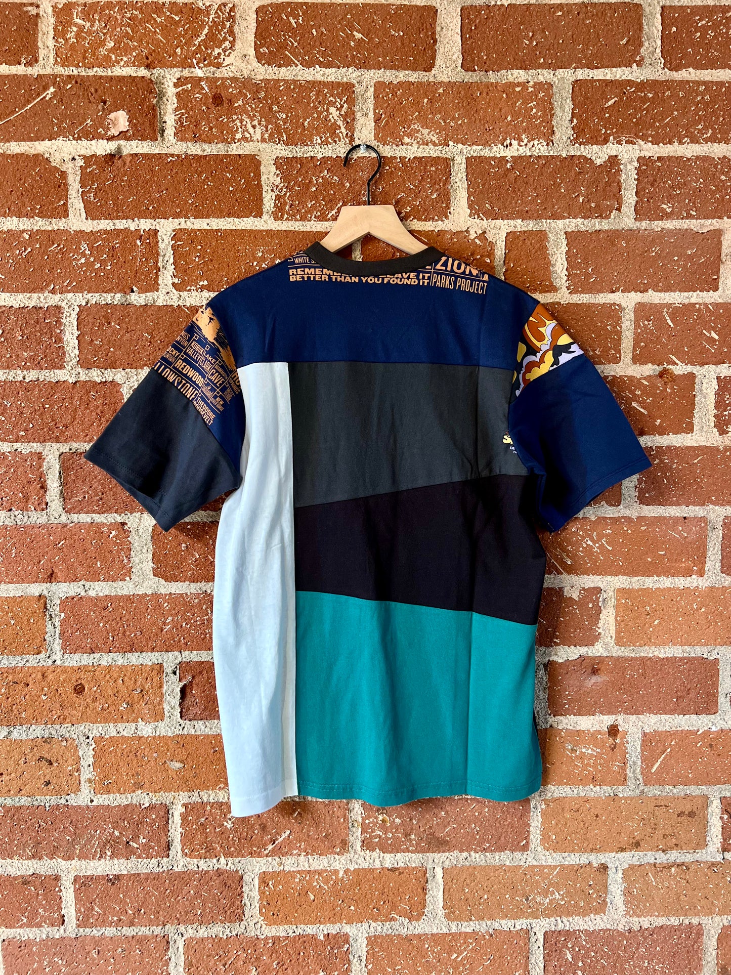 Remade Tee M: Peanuts Mtn. Checklist