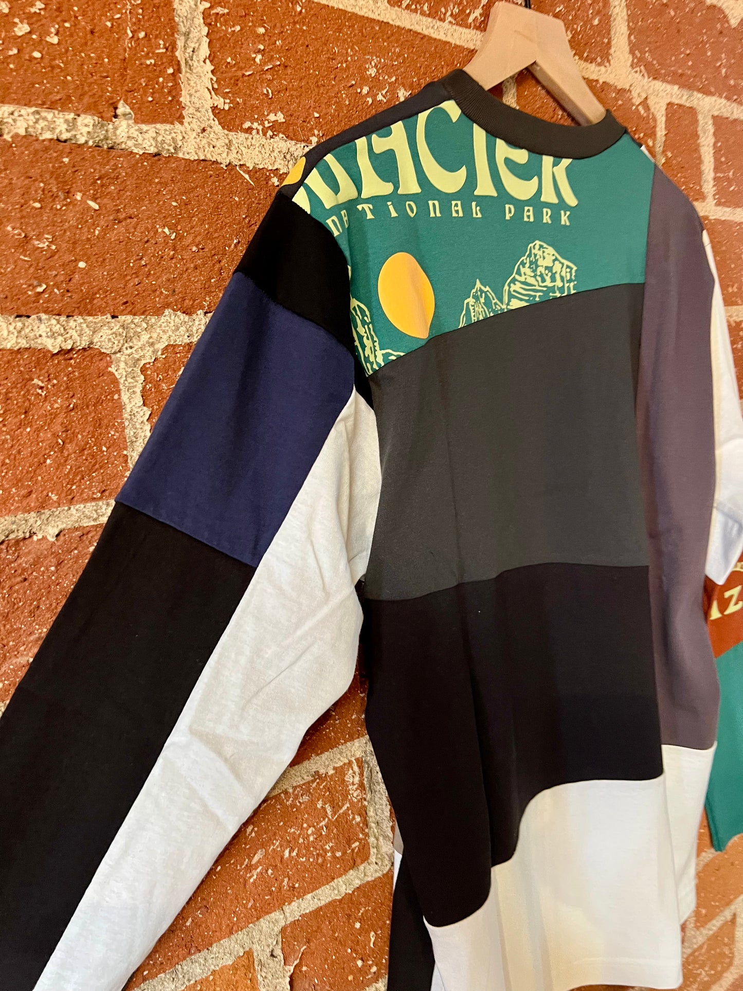 Remade Tee L: Rocky Good Things