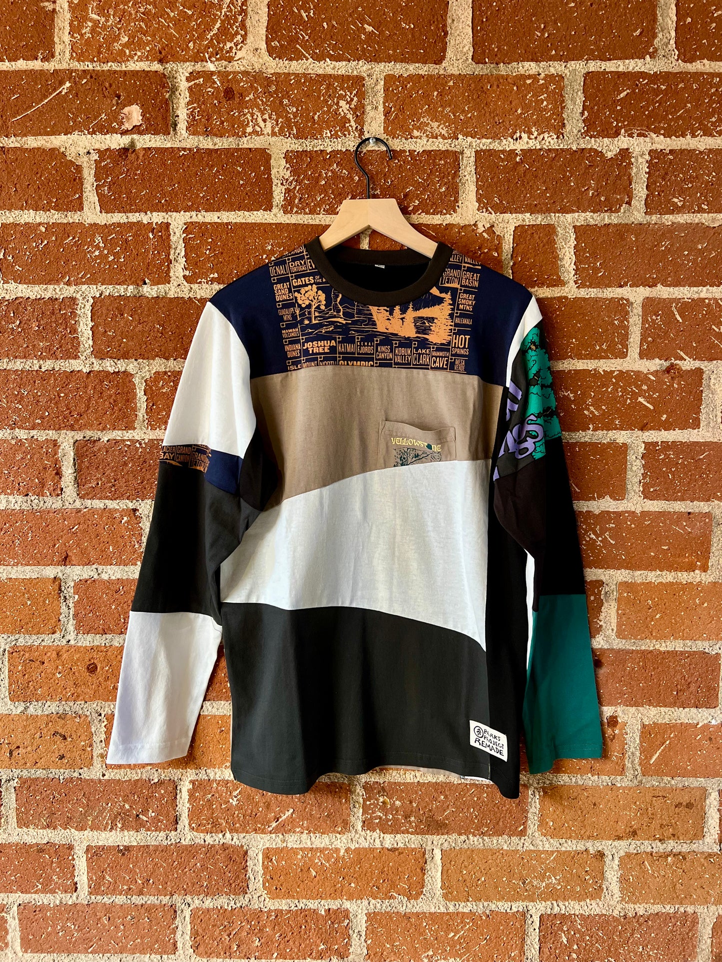 Remade Tee L: National Parks Checklist