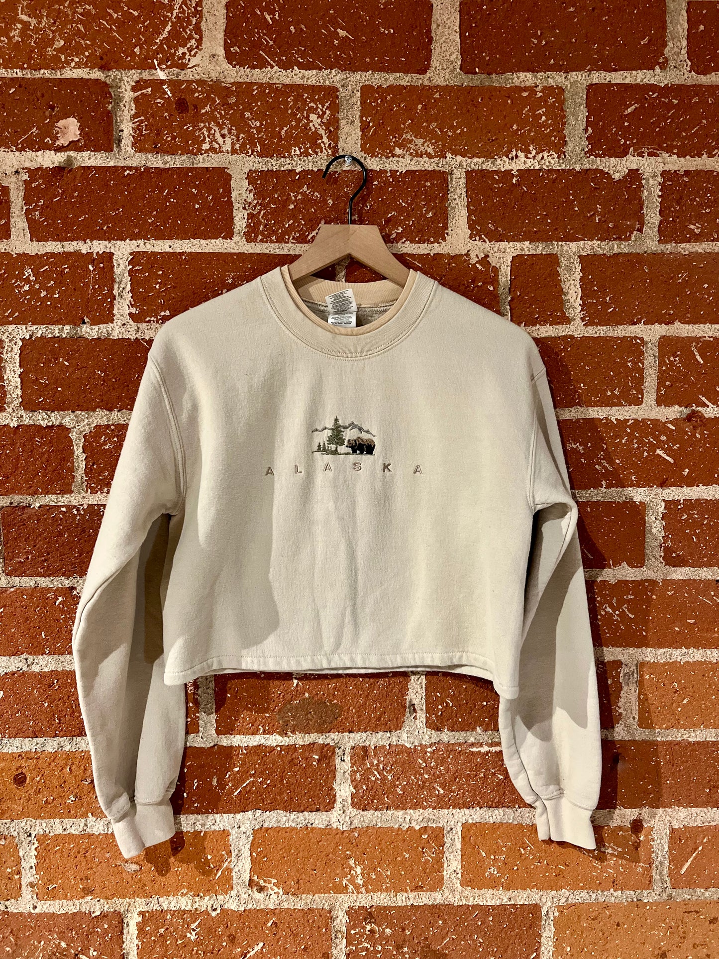 Vintage Cropped Crew S: Alaska