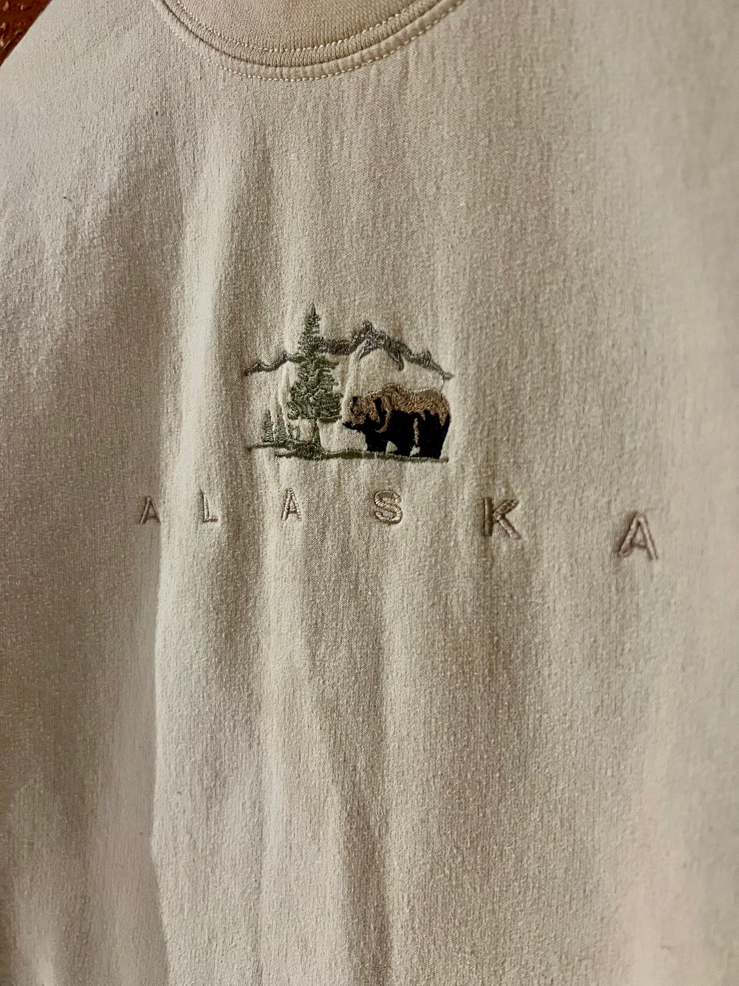 Vintage Cropped Crew S: Alaska