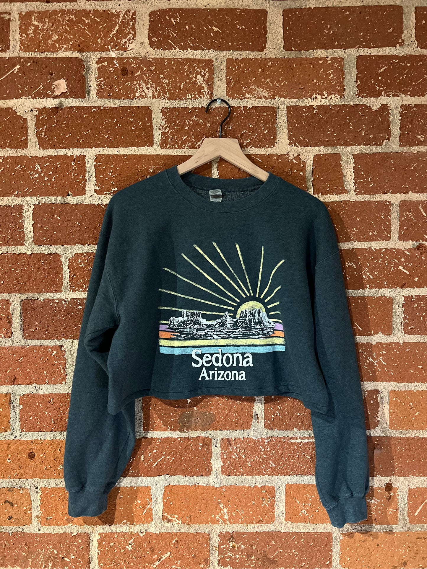 Vintage Cropped Crew M: Sedona, Arizona