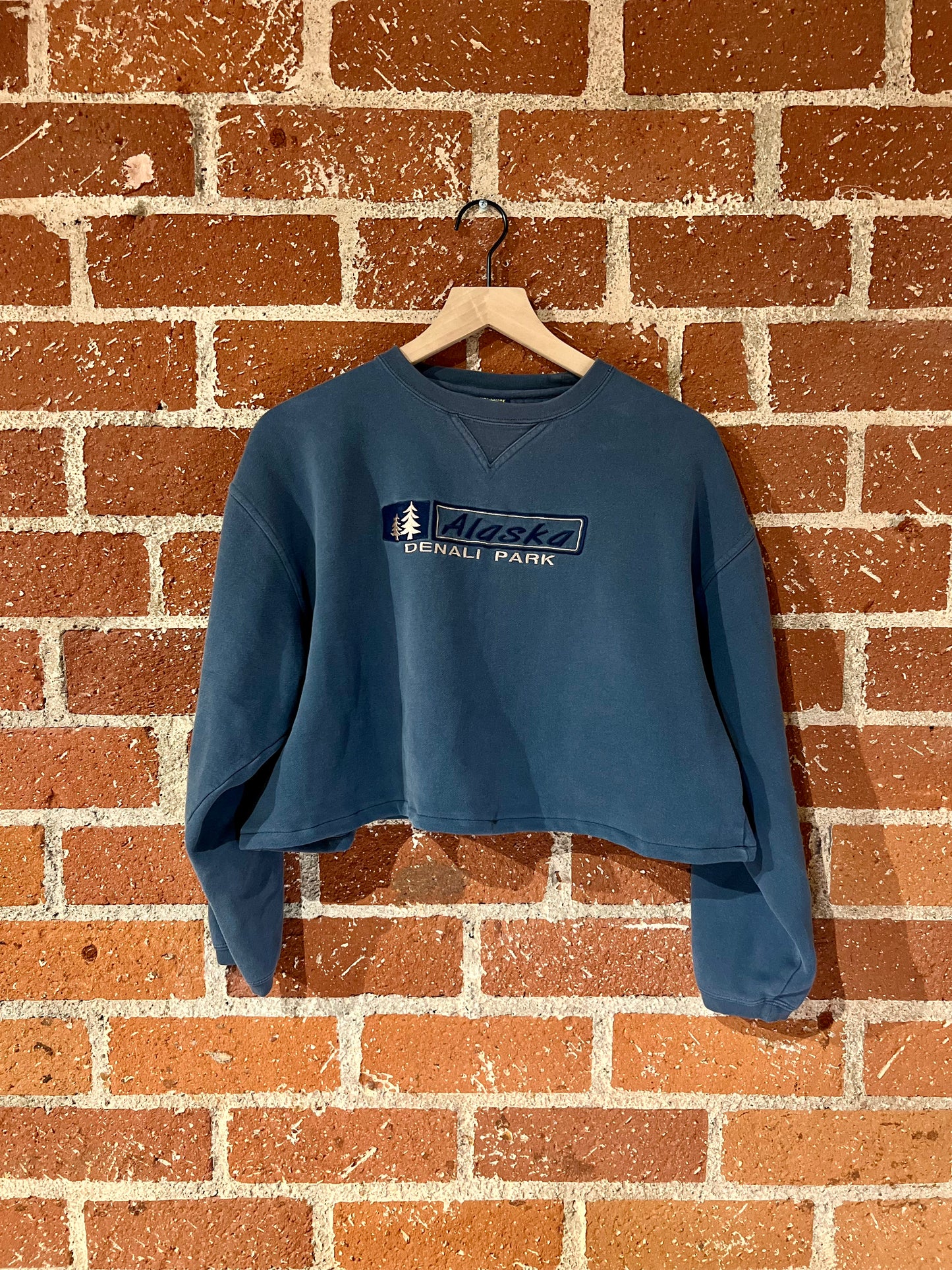Vintage Cropped Crew L: Denali Park