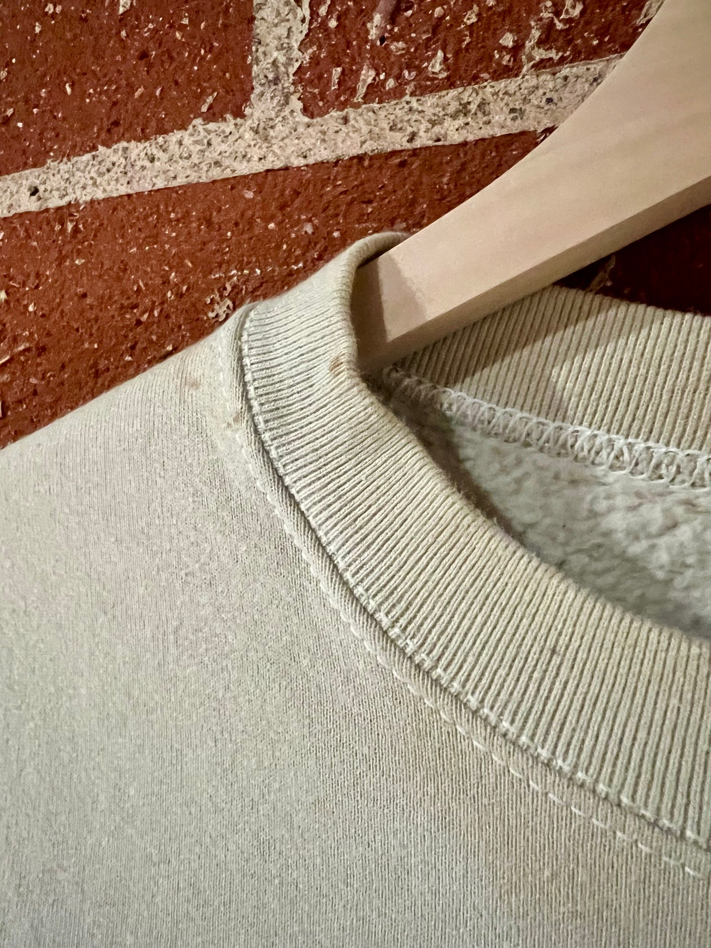 Vintage Cropped Crew XL: Grand Marais Wolfpack