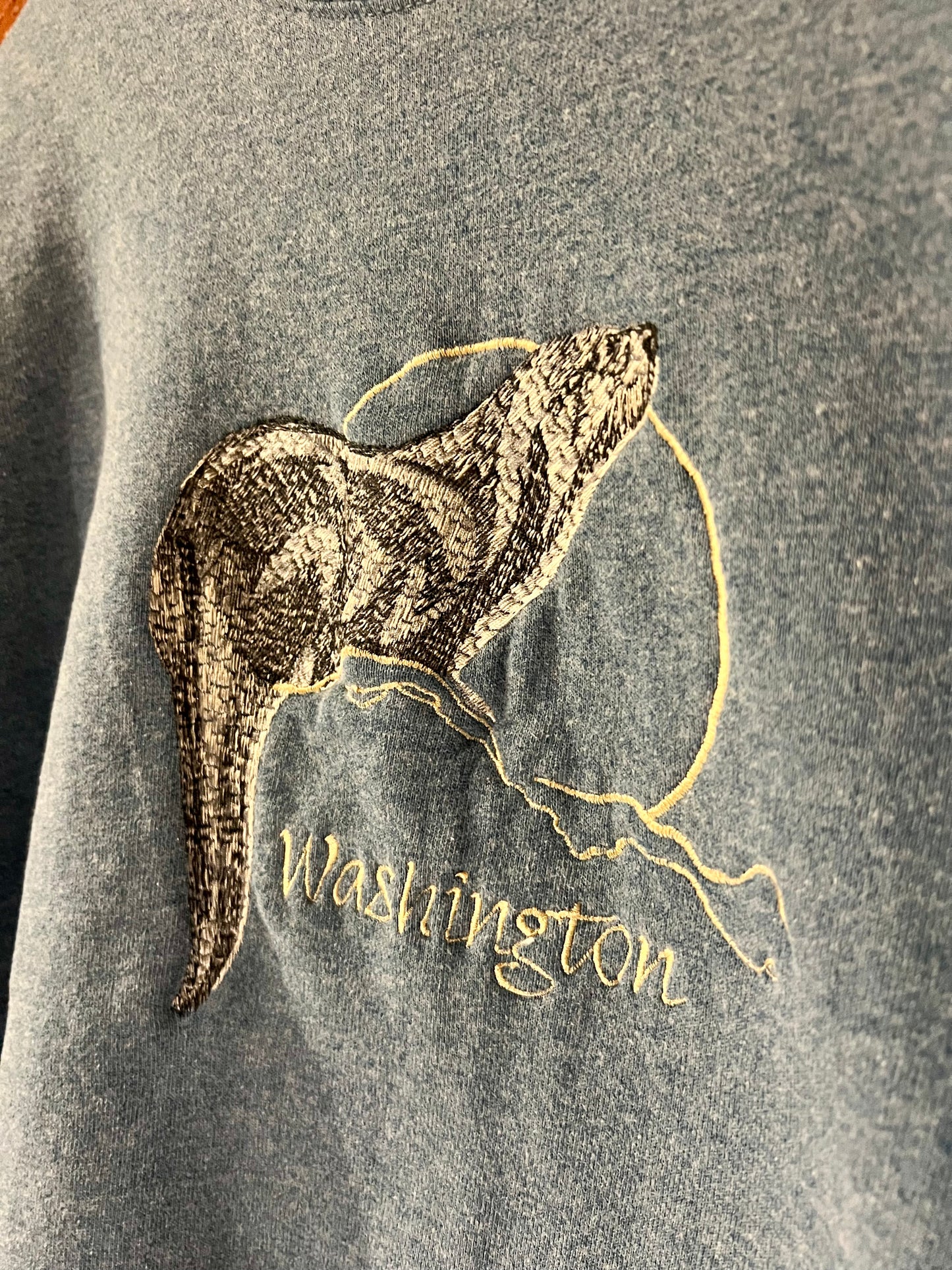 Vintage Cropped Crew XL: Washington Seal