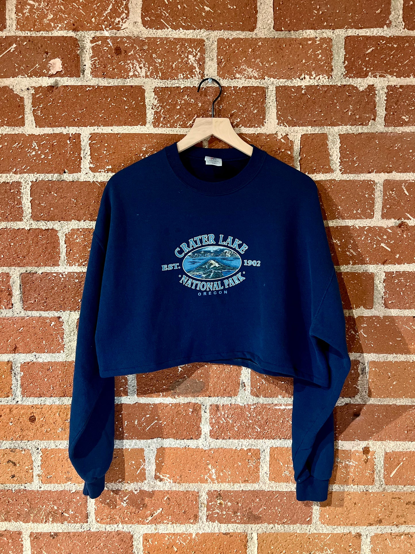 Vintage Cropped Crew XL: Crater Lake