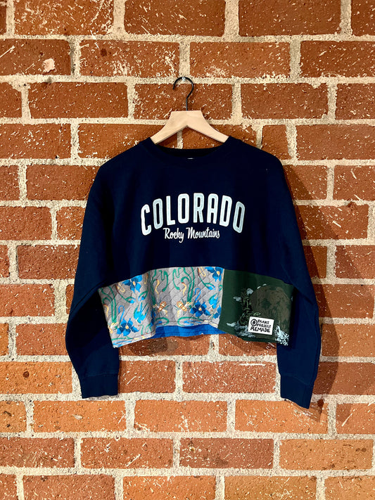 Vintage Remade Cropped Crew M: Rocky Mountains