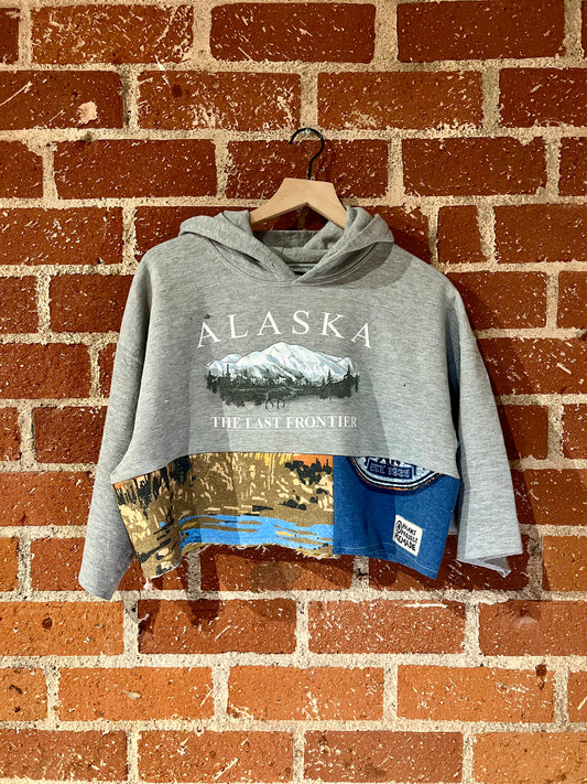 Vintage Remade Cropped Crew L: Alaskan Frontier