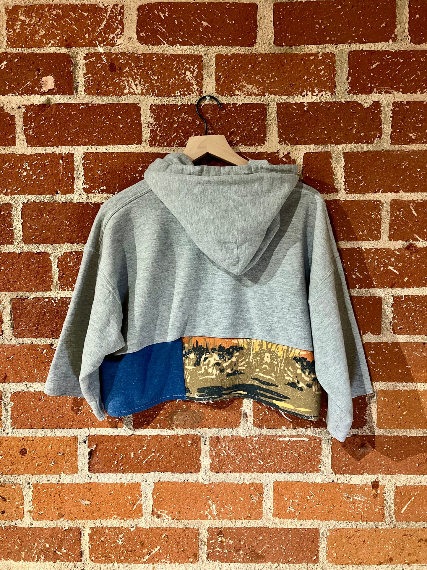Vintage Remade Cropped Crew L: Alaskan Frontier
