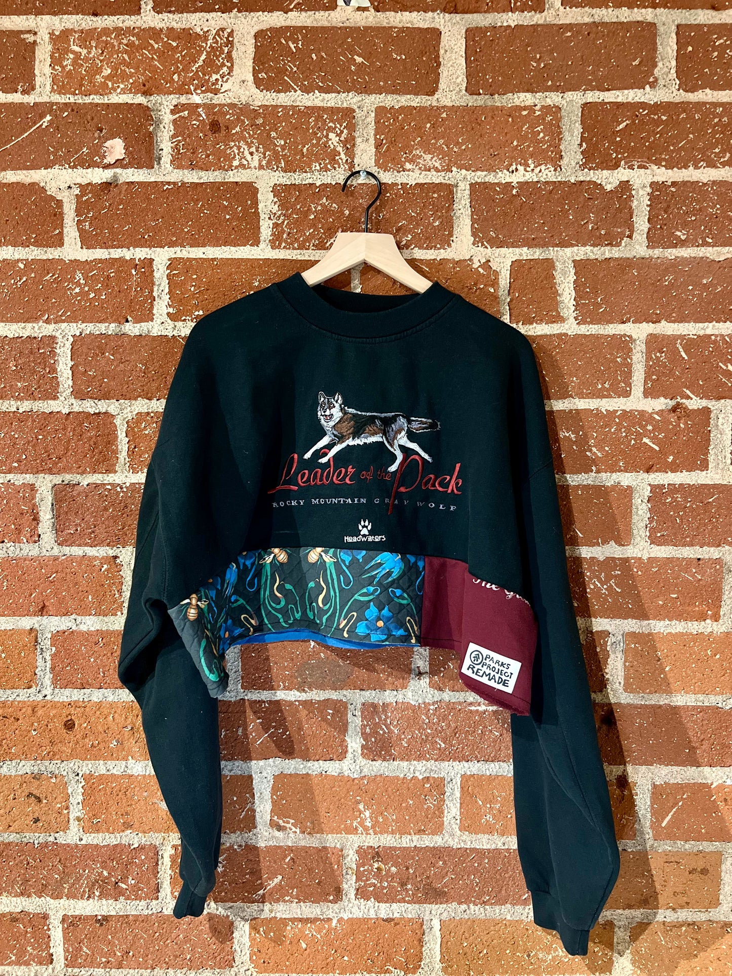 Vintage Remade Cropped Crew XXL: Leader of the Pack, Rocky Mtns